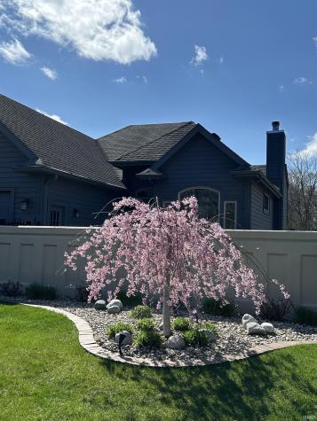 709 Bittersweet Cove Drive Mishawaka IN 46544