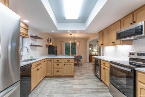 4223 Stillwood Drive Fort Wayne IN 46815