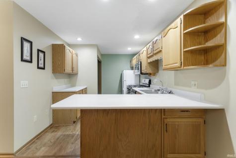 3855 Sandpiper Cove Run South Bend IN 46628