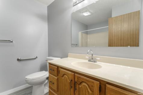 3855 Sandpiper Cove Run South Bend IN 46628