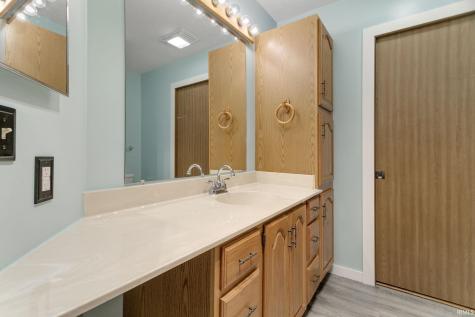 3855 Sandpiper Cove Run South Bend IN 46628