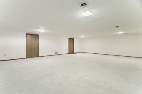 3855 Sandpiper Cove Run South Bend IN 46628