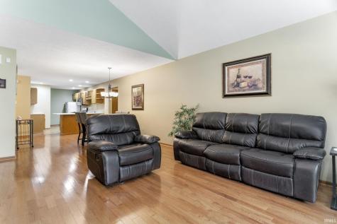 3855 Sandpiper Cove Run South Bend IN 46628
