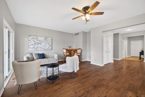9828 S Harbour Pointe Drive Bloomington IN 47401