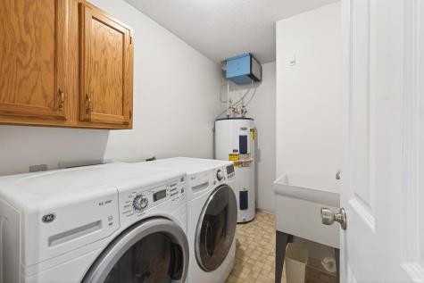 9828 S Harbour Pointe Drive Bloomington IN 47401