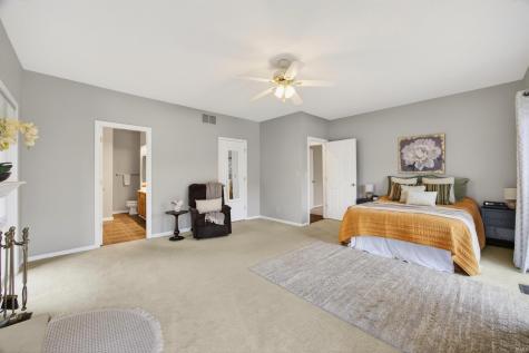 9828 S Harbour Pointe Drive Bloomington IN 47401