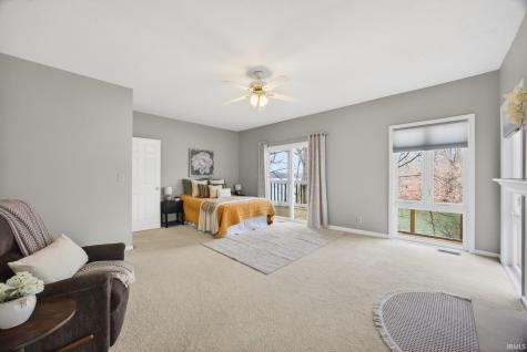 9828 S Harbour Pointe Drive Bloomington IN 47401