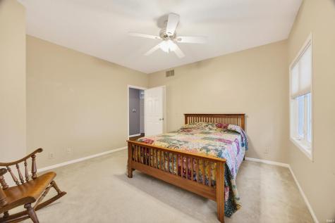 9828 S Harbour Pointe Drive Bloomington IN 47401