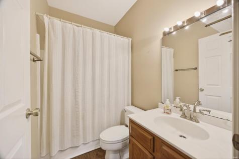9828 S Harbour Pointe Drive Bloomington IN 47401