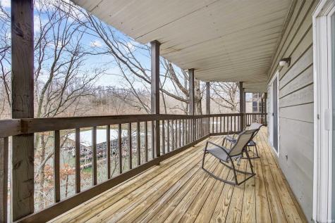 9828 S Harbour Pointe Drive Bloomington IN 47401