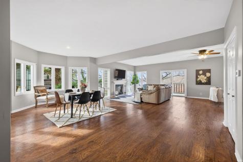9828 S Harbour Pointe Drive Bloomington IN 47401