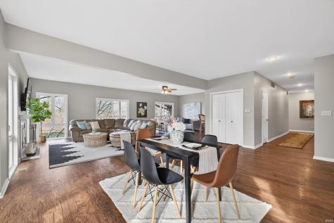 9828 S Harbour Pointe Drive Bloomington IN 47401