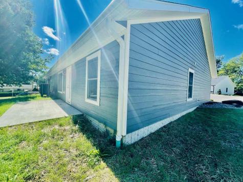 1417 24th Street Bedford IN 47421