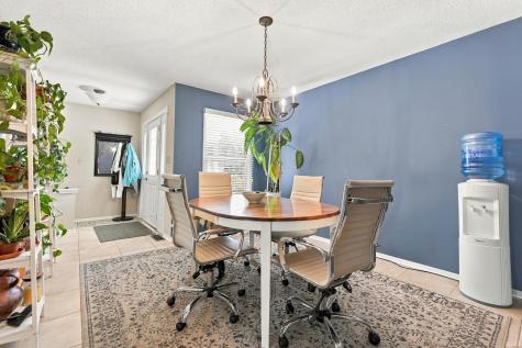 3006 Dockshire Lane Fort Wayne IN 46804