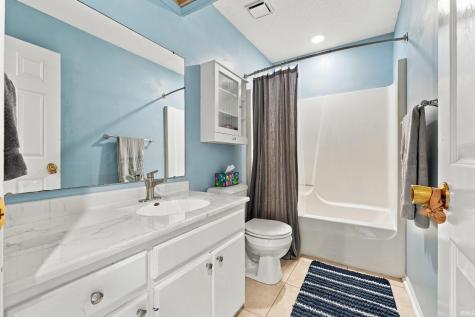 3006 Dockshire Lane Fort Wayne IN 46804