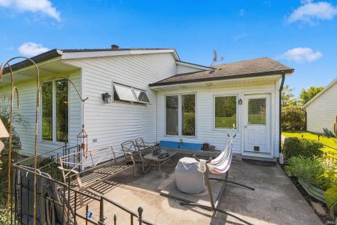 3006 Dockshire Lane Fort Wayne IN 46804