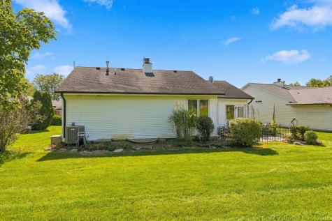 3006 Dockshire Lane Fort Wayne IN 46804