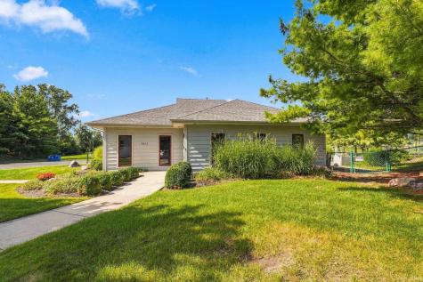 3006 Dockshire Lane Fort Wayne IN 46804