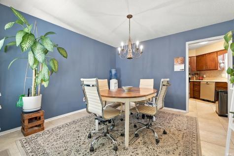 3006 Dockshire Lane Fort Wayne IN 46804
