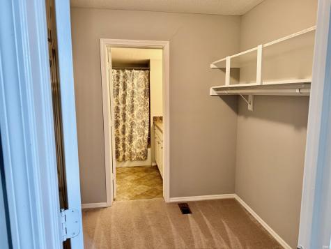 910 Park Central Drive Indianapolis IN 46260
