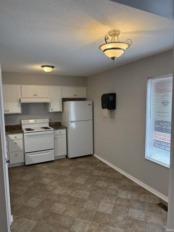 910 Park Central Drive Indianapolis IN 46260