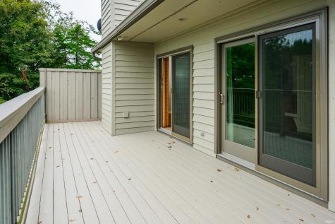 1936 E Waters Edge Drive Bloomington IN 47401