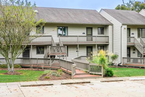 1936 E Waters Edge Drive Bloomington IN 47401