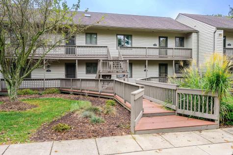 1936 E Waters Edge Drive Bloomington IN 47401