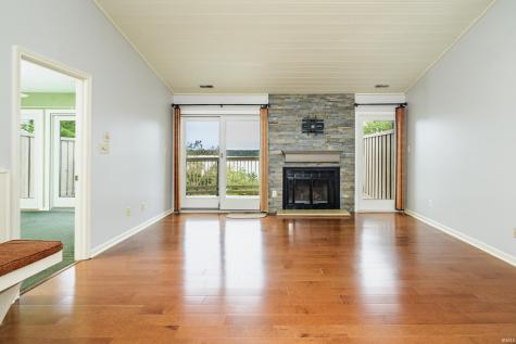 1936 E Waters Edge Drive Bloomington IN 47401