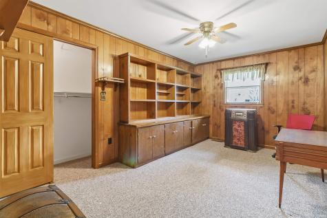 1505 N Quarry Road Marion IN 46952