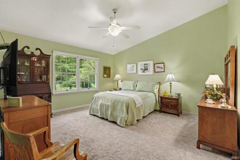 930 Fredericksburg Court South Bend IN 46614