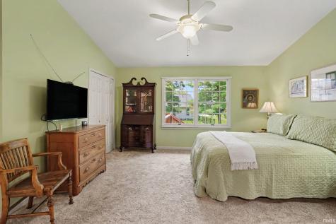 930 Fredericksburg Court South Bend IN 46614