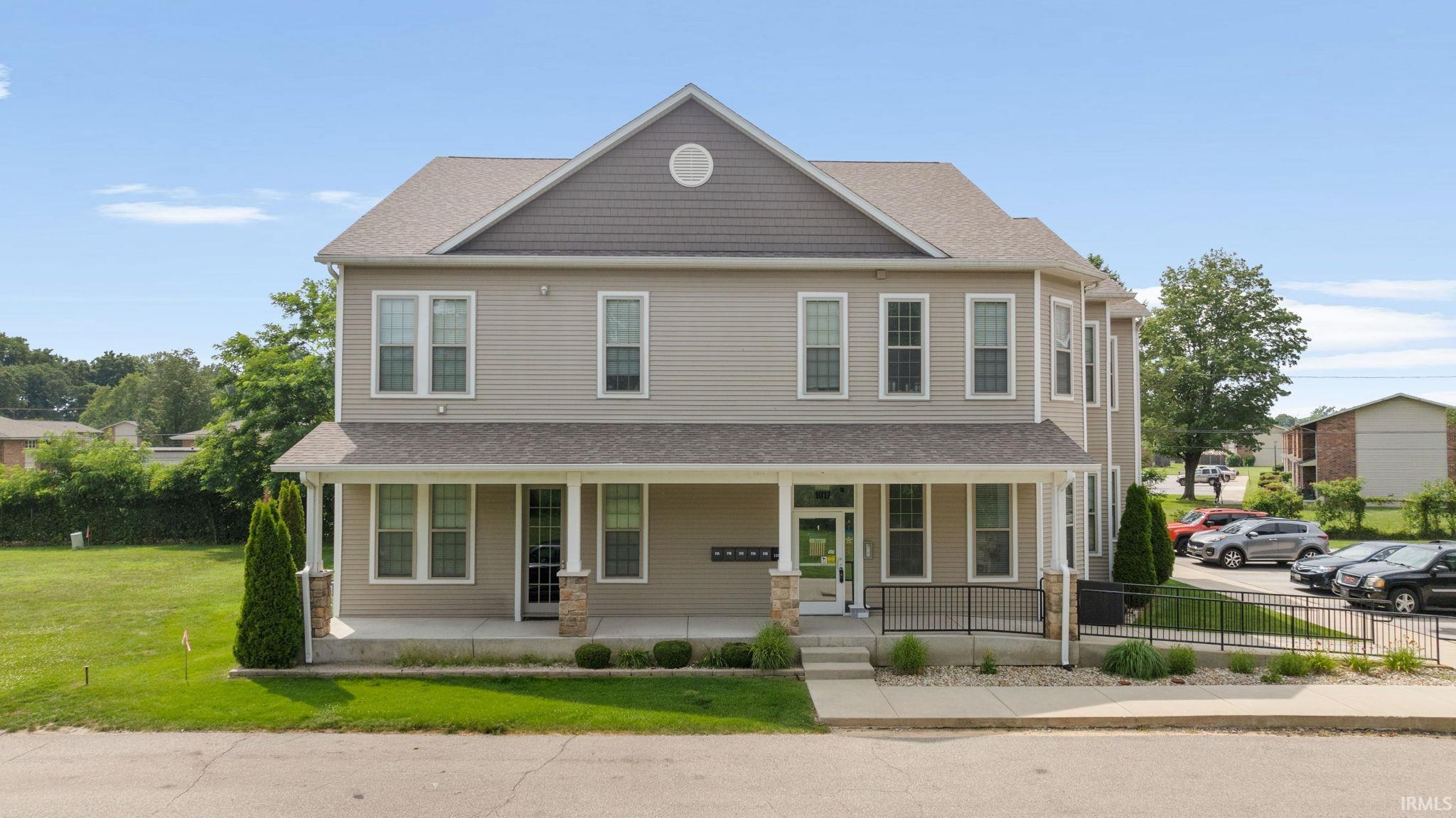 1017 Keenan Court South Bend IN 46615