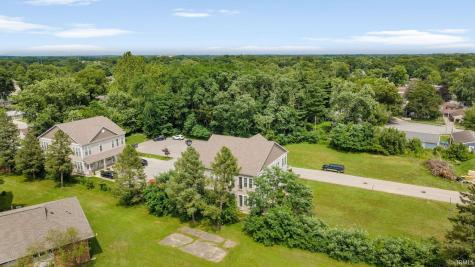 1017 Keenan Court South Bend IN 46615