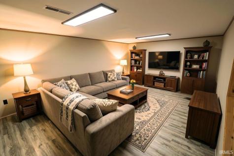 2107 Cambridge Drive Goshen IN 46528