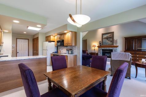 6327 Langley Court Fort Wayne IN 46815