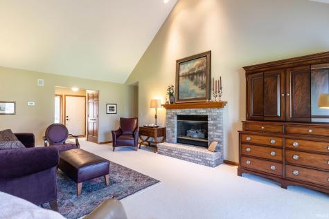 6327 Langley Court Fort Wayne IN 46815