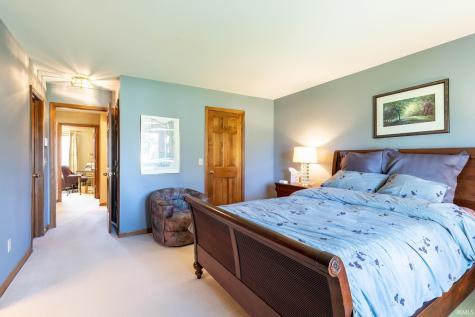 6327 Langley Court Fort Wayne IN 46815