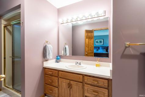 6327 Langley Court Fort Wayne IN 46815