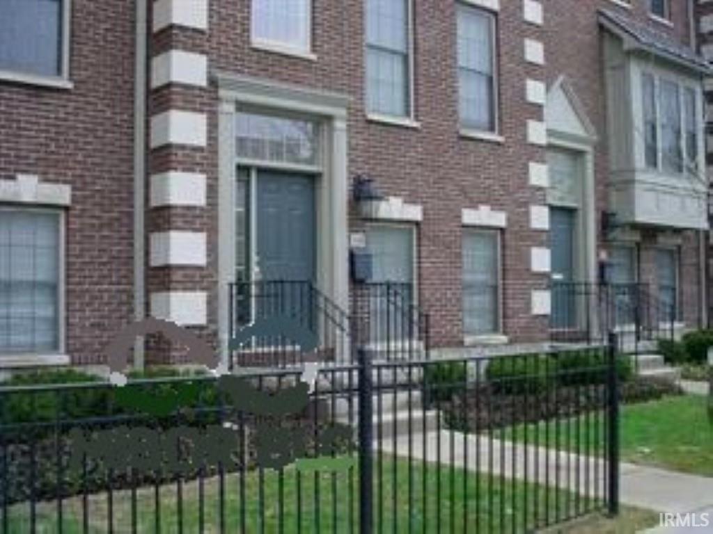 318 E Ohio Street Indianapolis IN 46204