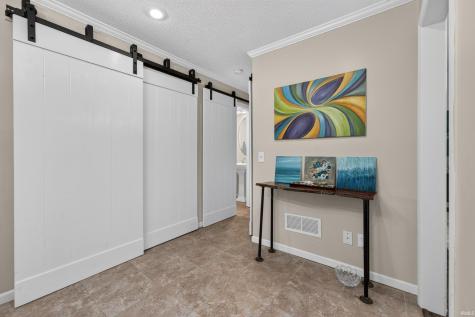 811 Briarwood Lane Marion IN 46952