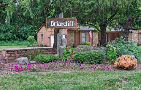 811 Briarwood Lane Marion IN 46952