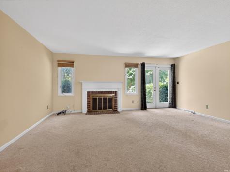 6730 Quail Ridge Lane Fort Wayne IN 46804