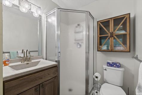 9105 S Pointe Ridge Lane Bloomington IN 47401