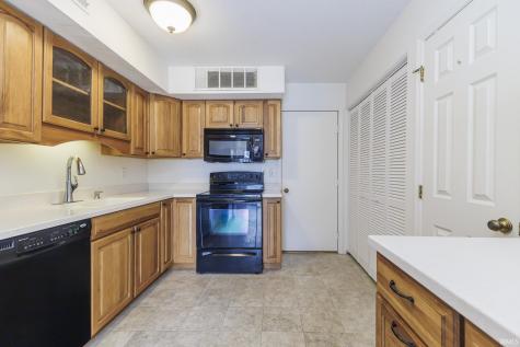 3602 N Lakeside Drive Muncie IN 47304