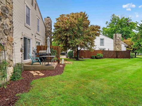 6147 Crofton Drive Fort Wayne IN 46835
