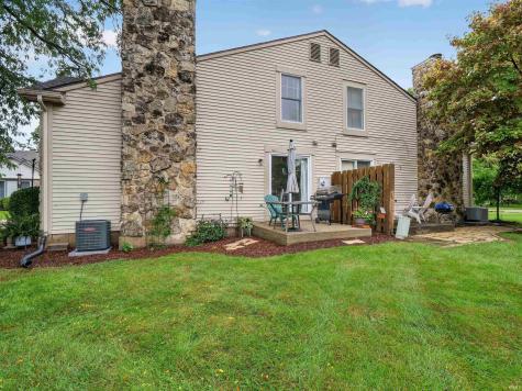 6147 Crofton Drive Fort Wayne IN 46835