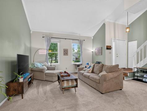 6147 Crofton Drive Fort Wayne IN 46835