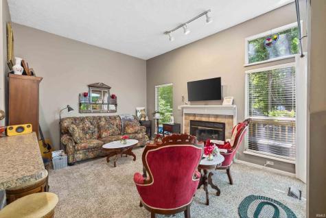 1894 E Bay Pointe Drive Bloomington IN 47401