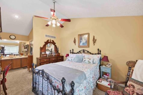 1894 E Bay Pointe Drive Bloomington IN 47401